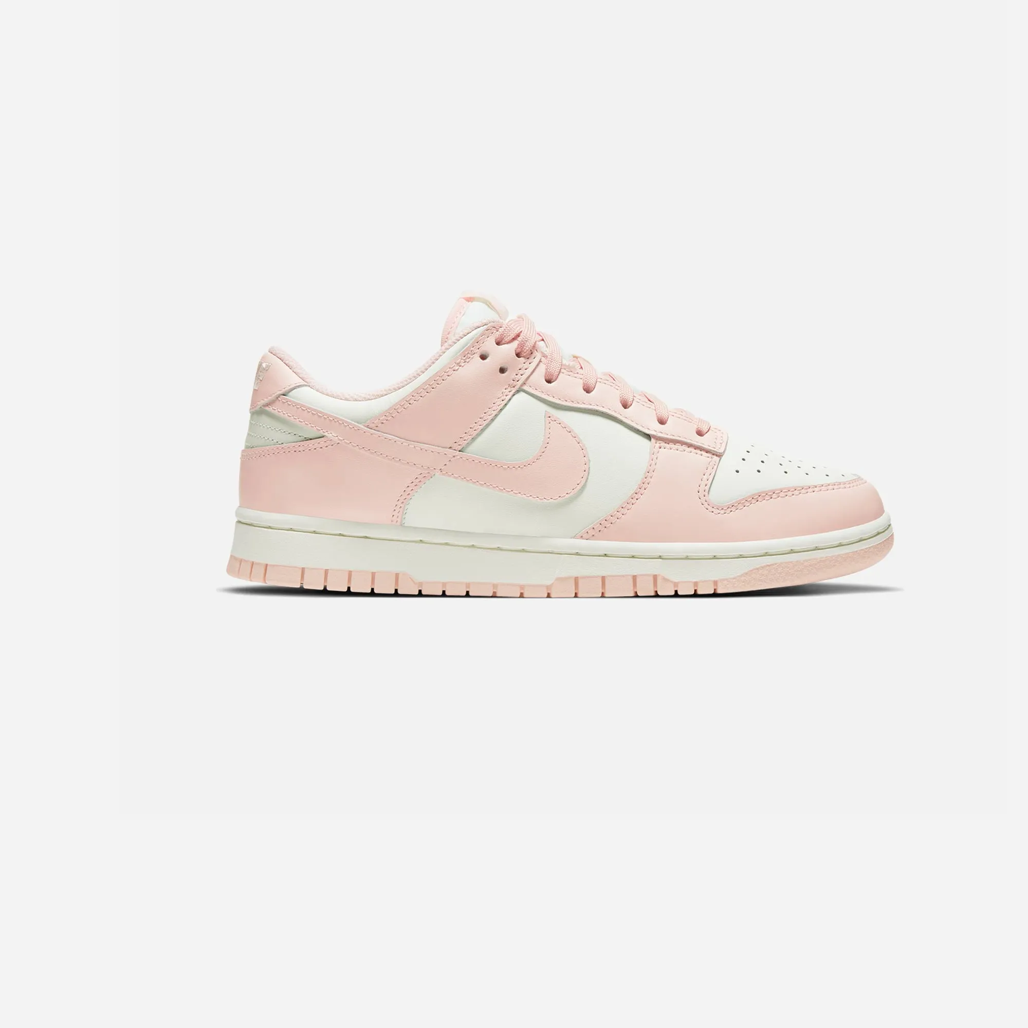 Nike Dunk Low Orange Pearl WMNS Low key style