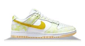 Soft outsole Dunk Low Strike Yellow