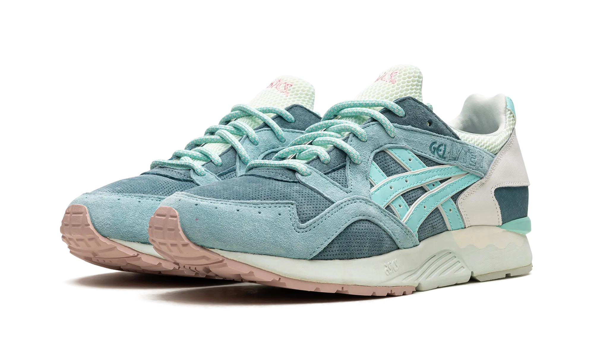 Gel Lyte 5 "Ronnie Fieg - Sage" Moisture Wicking Lining Outfit Essential