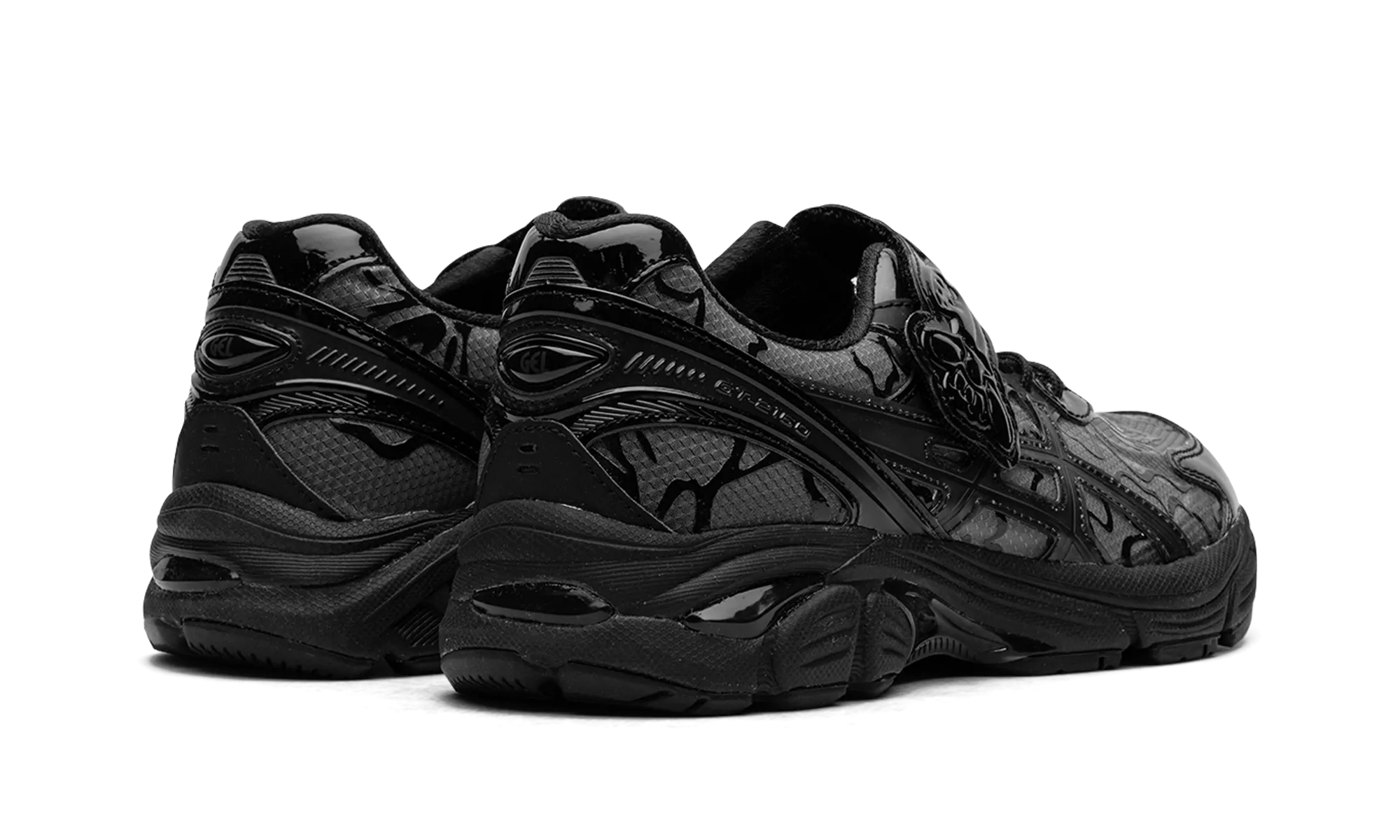 GT-2160 "Cecilie Bahnsen - Black" Essential Wear