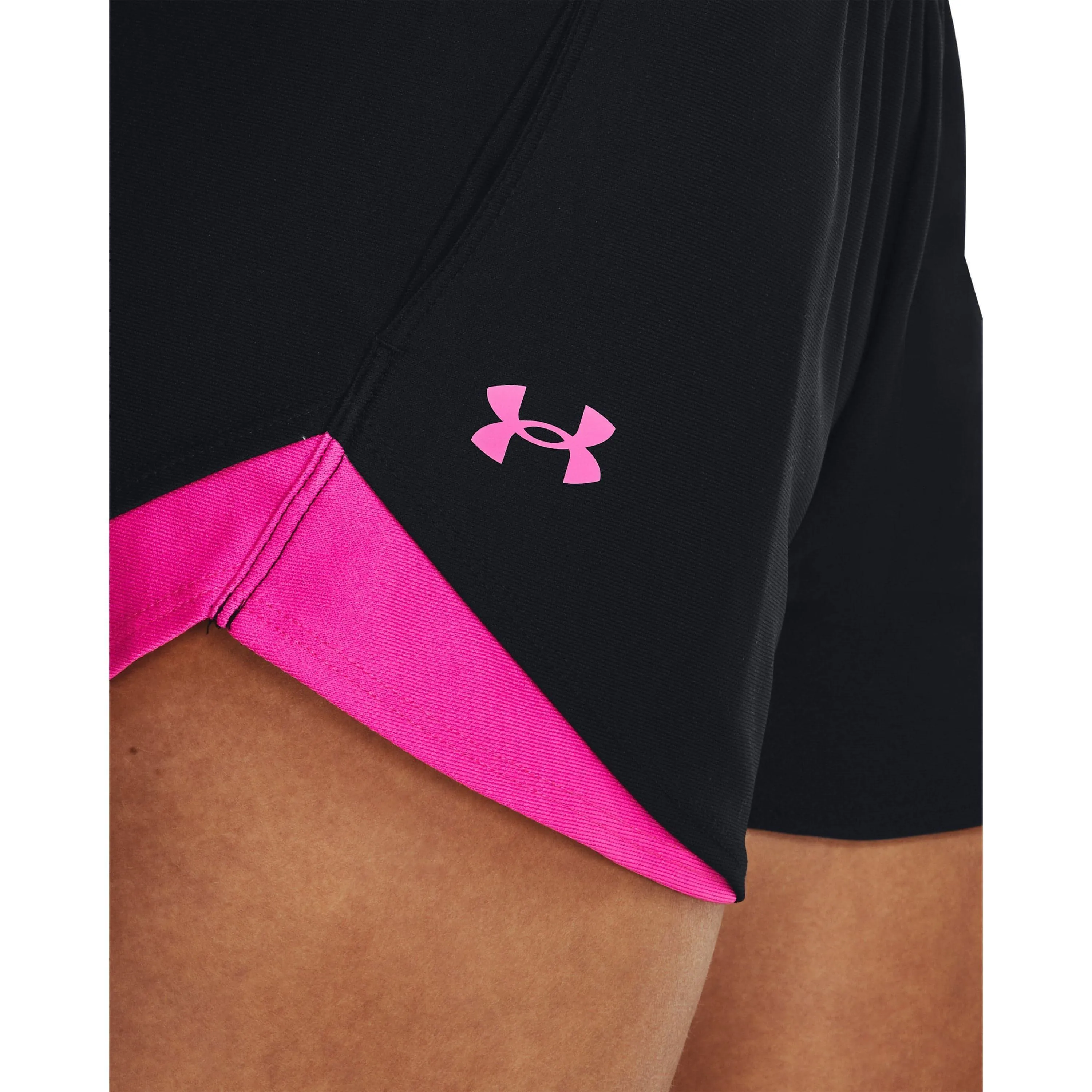 Low-waisted thermal fabric Under Armour Play Up 3.0 Womens Running Shorts - Black