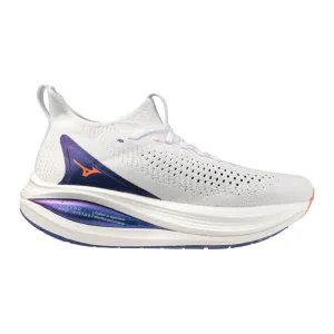 Women's Neo Vista 2 (0019 - White/Striking Coral) balance balls Cushioned Arch Support