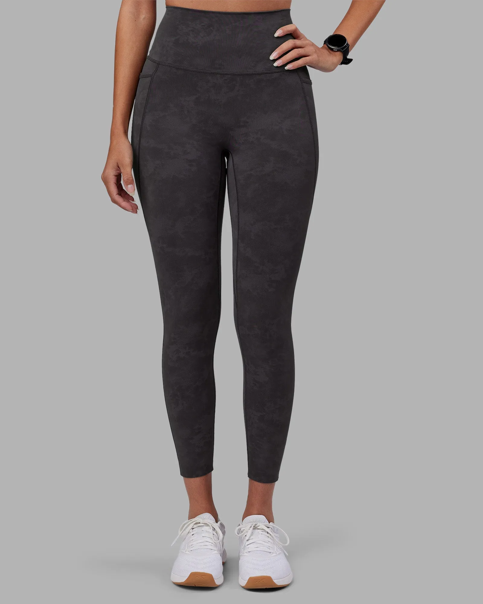 Elixir Ultra High-Rise 7/8 Legging Pockets - Dark Storm Wash Power Stretch