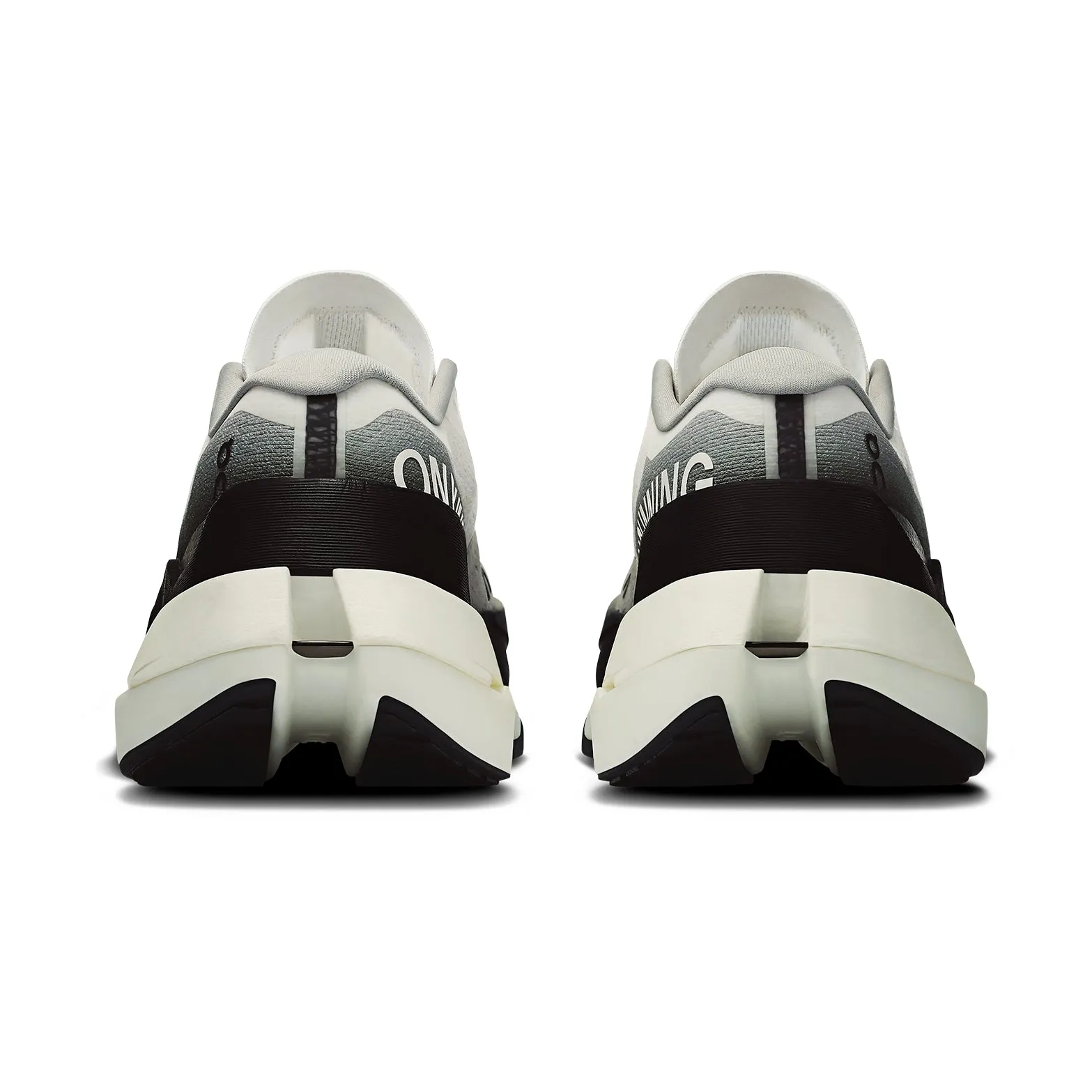 stability - focused shoe purpose Women's Cloudboom Max White / Black