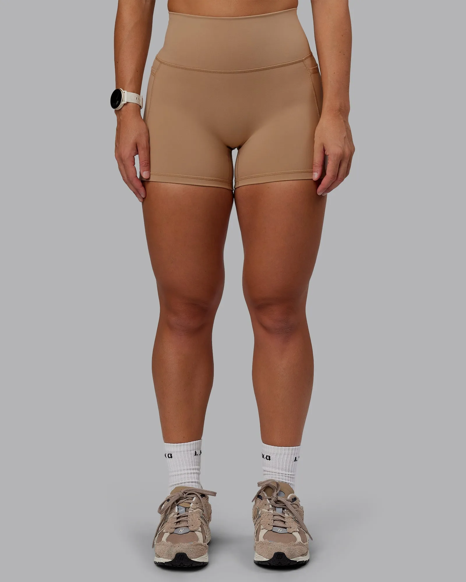 Fusion Ultra High-Rise 4" Short Pockets - Warm Smoke Casual Fit Wear Sport Look