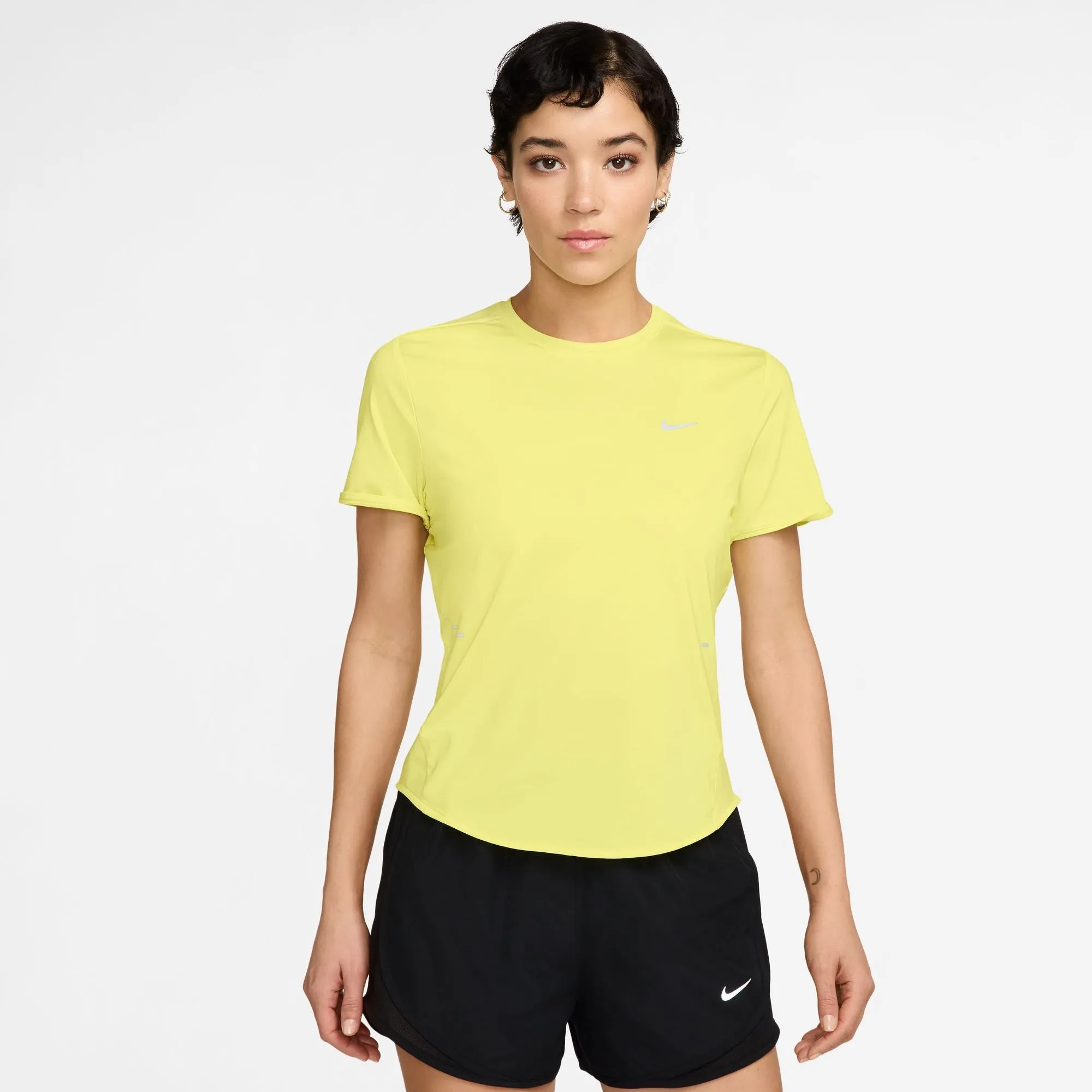 Light Fit HighDensity Weave Women's Swift Dri-FIT Short-Sleeve Running Top (712 - Light Zitron/Reflective Silver)