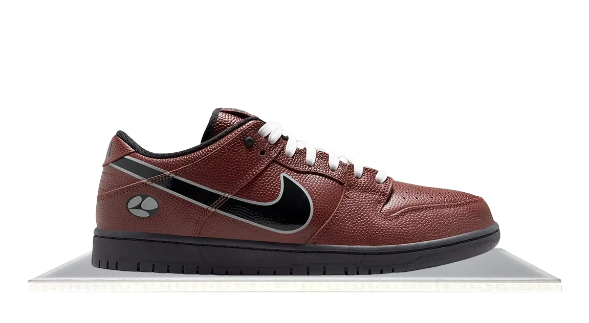 SB Dunk Low Limosine Skateboards Steady Pace