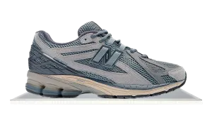 Buckle Detail New Balance 1906R AURALEE Flint Stone