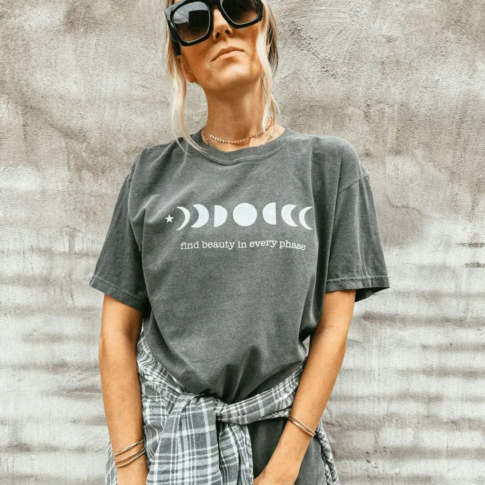 Sun Protection Crew Neck Design Moon Phase Tee - Pepper