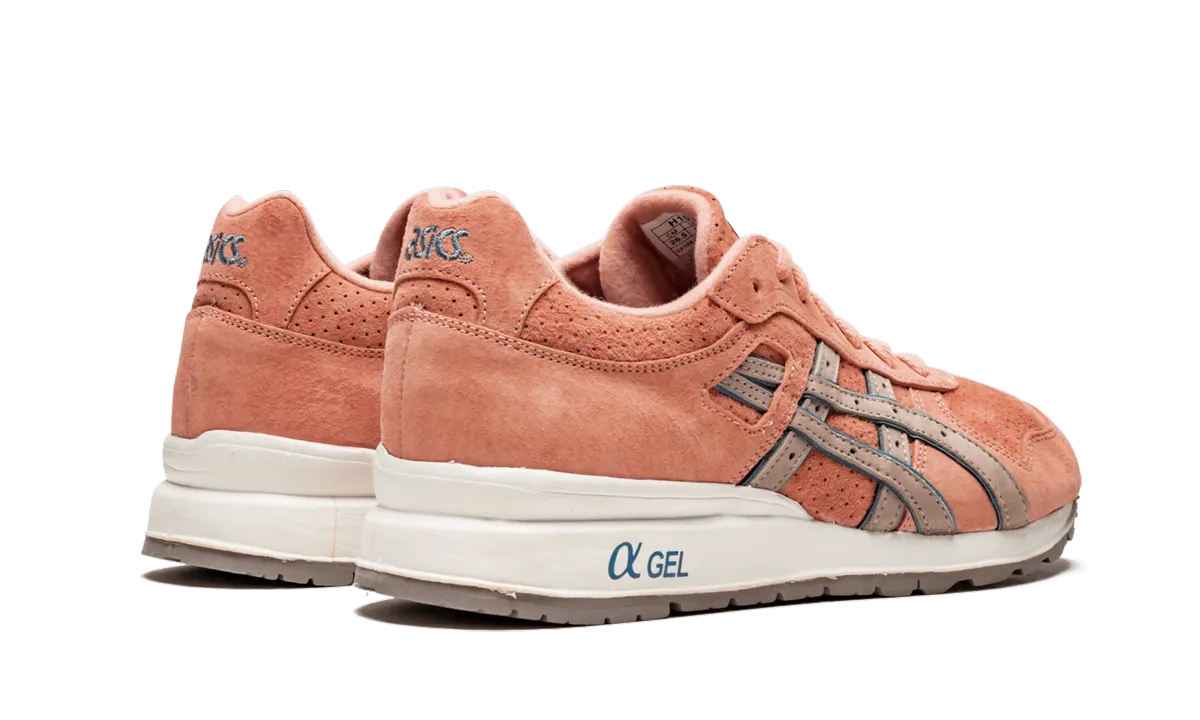 GT 2 "Ronnie Fieg - Rose Gold" Busy Walk Work Pace