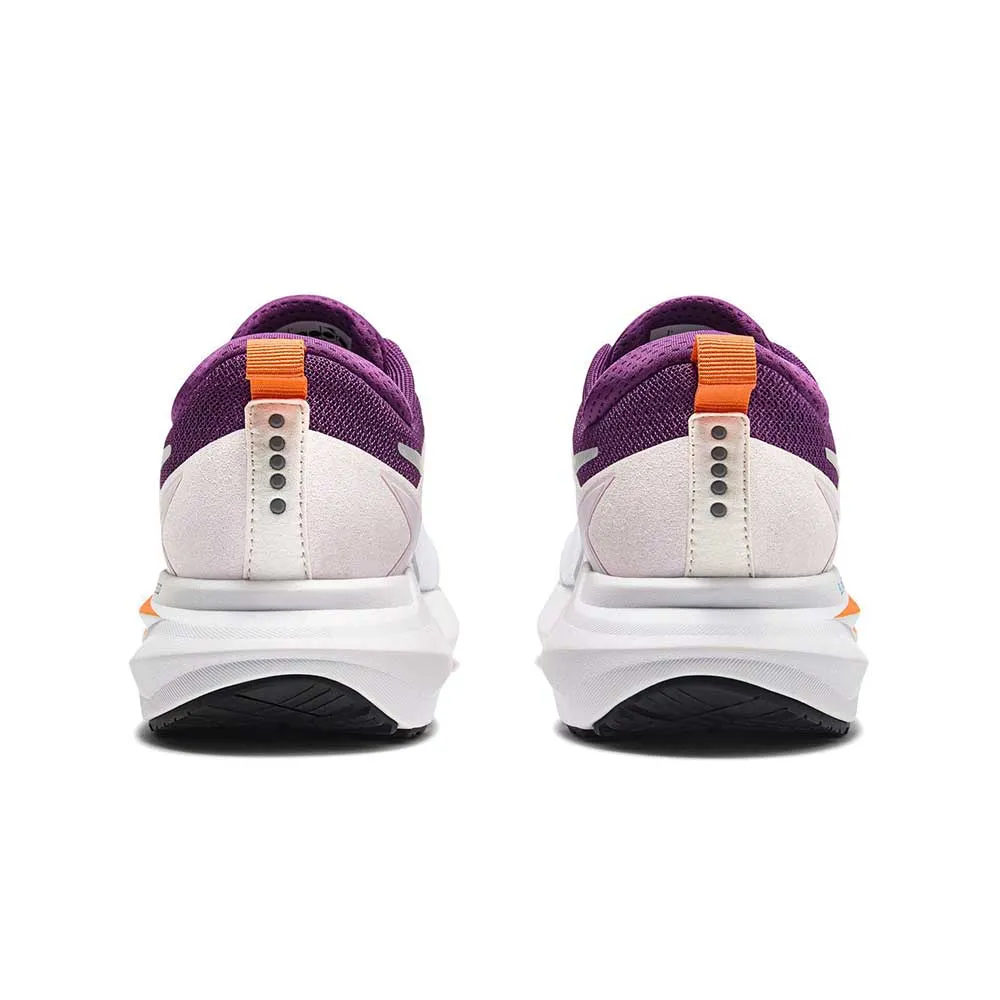Women's Mythos Blushield Vigore 3 Running Shoe - White/Byzantium/Nectarine - Regular (B) hook - and - loop shoes