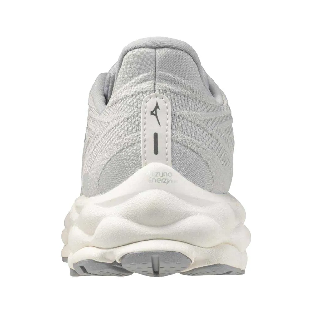 Reinforced Women's Wave Sky 8 Running Shoe - Harbor Mist/ Snow White - Regular (B)