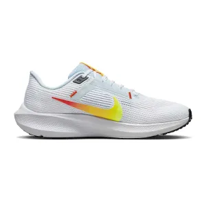 Progressive Cushioning Water Resistant Knit Women's Air Zoom Pegasus 40 Running Shoe- White/Picante Red/Tint Blue- Regular (B)