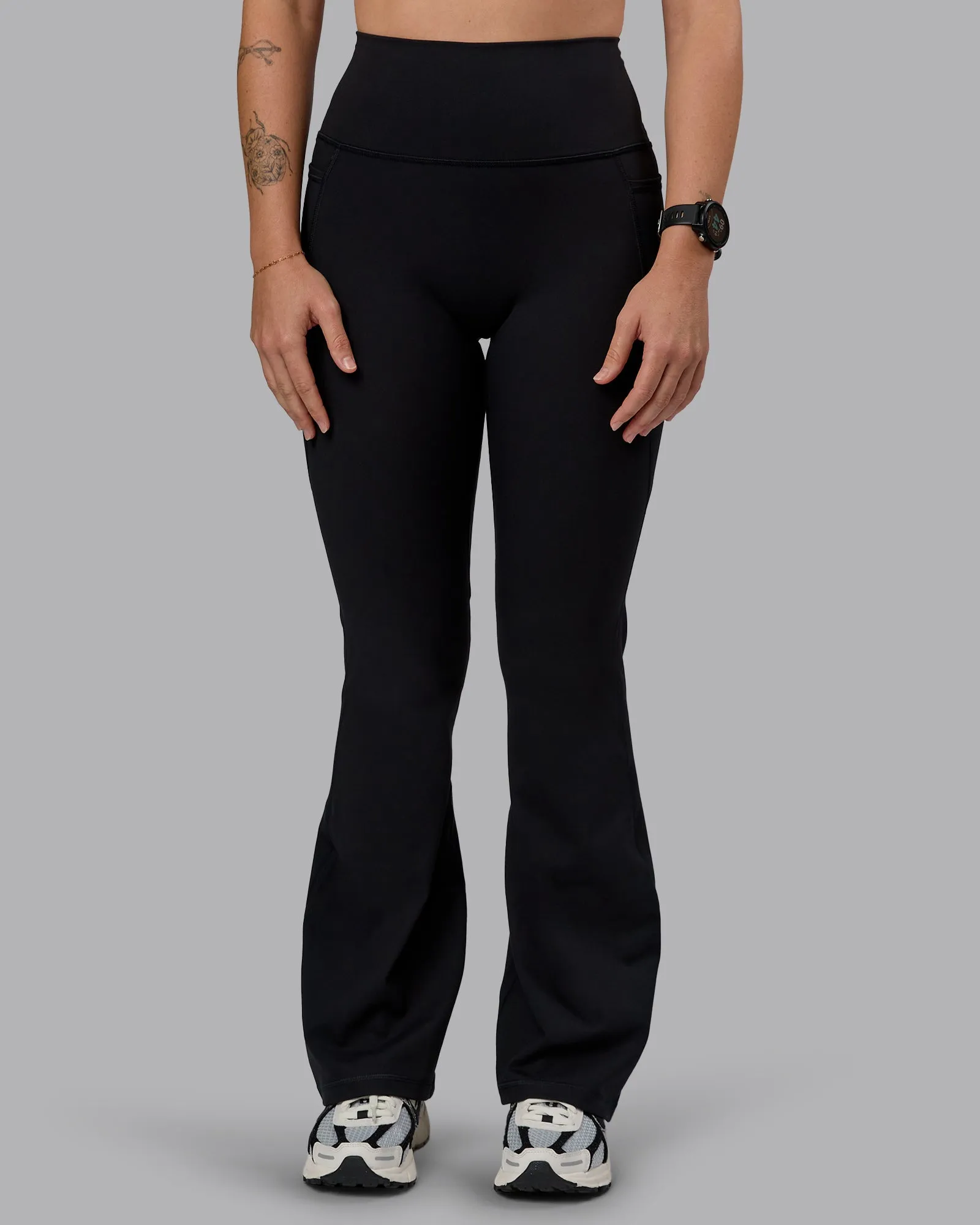 Cozy Wearable Temperature Regulating Fabric Fusion Ultra High-Rise Flared Petite Legging Pockets - Black