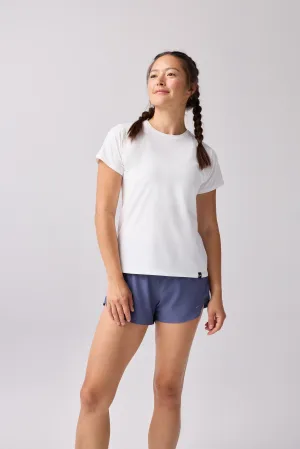 Women??s Luxe Short Sleeve (100 - White) Model Glow Daily Fit