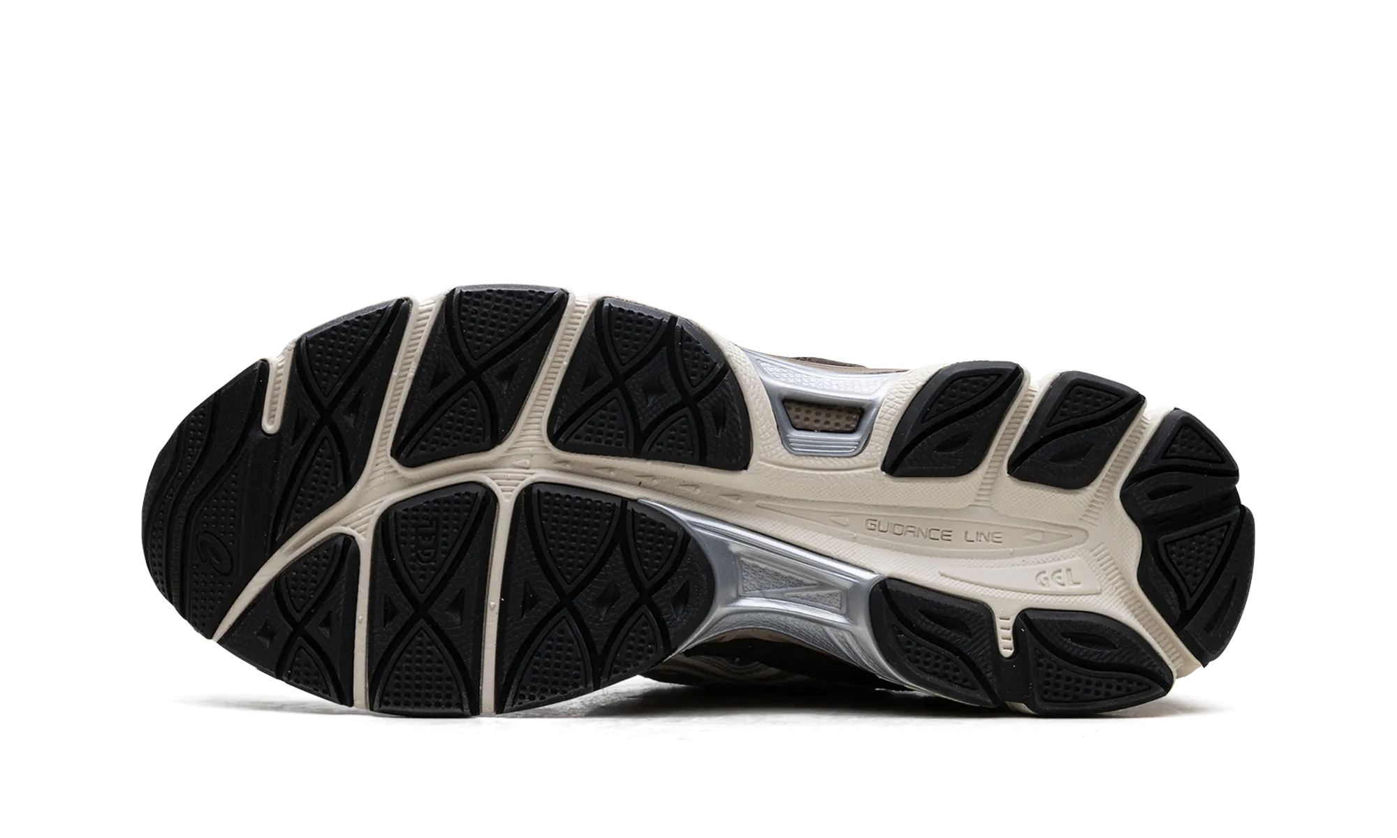 GEL-NYC "Cream/Cream" Dynamic Use Mark Step