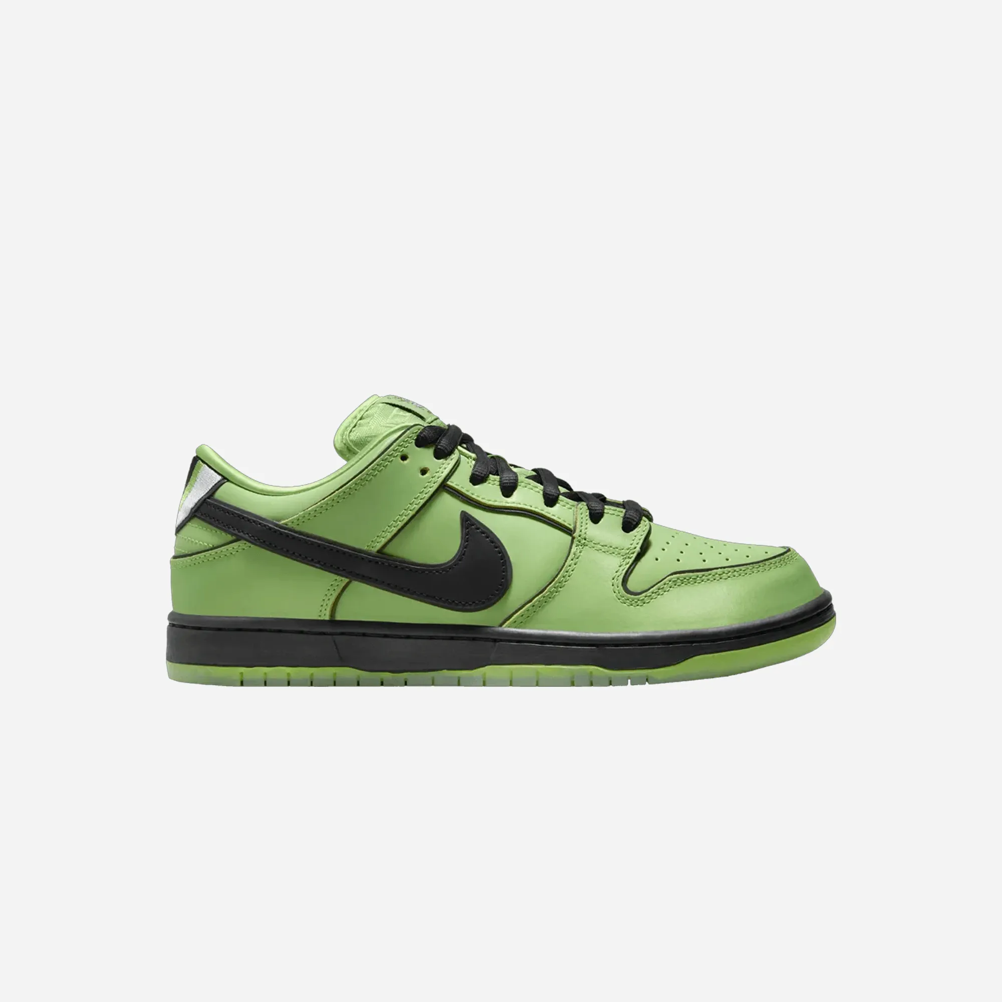 Even weight distribution Nike SB Dunk Low x The Powerpuff Girls Buttercup