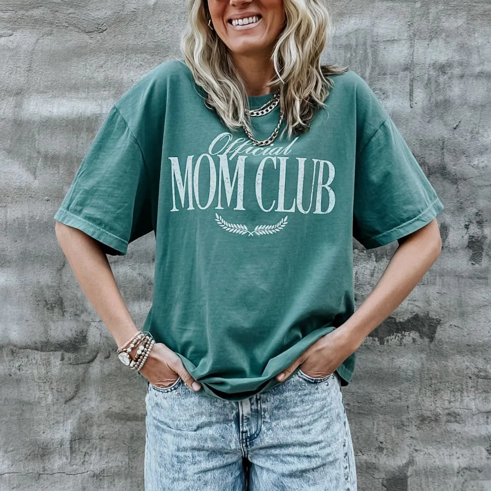 Perfect Fit Wear Official Mom Club Tee