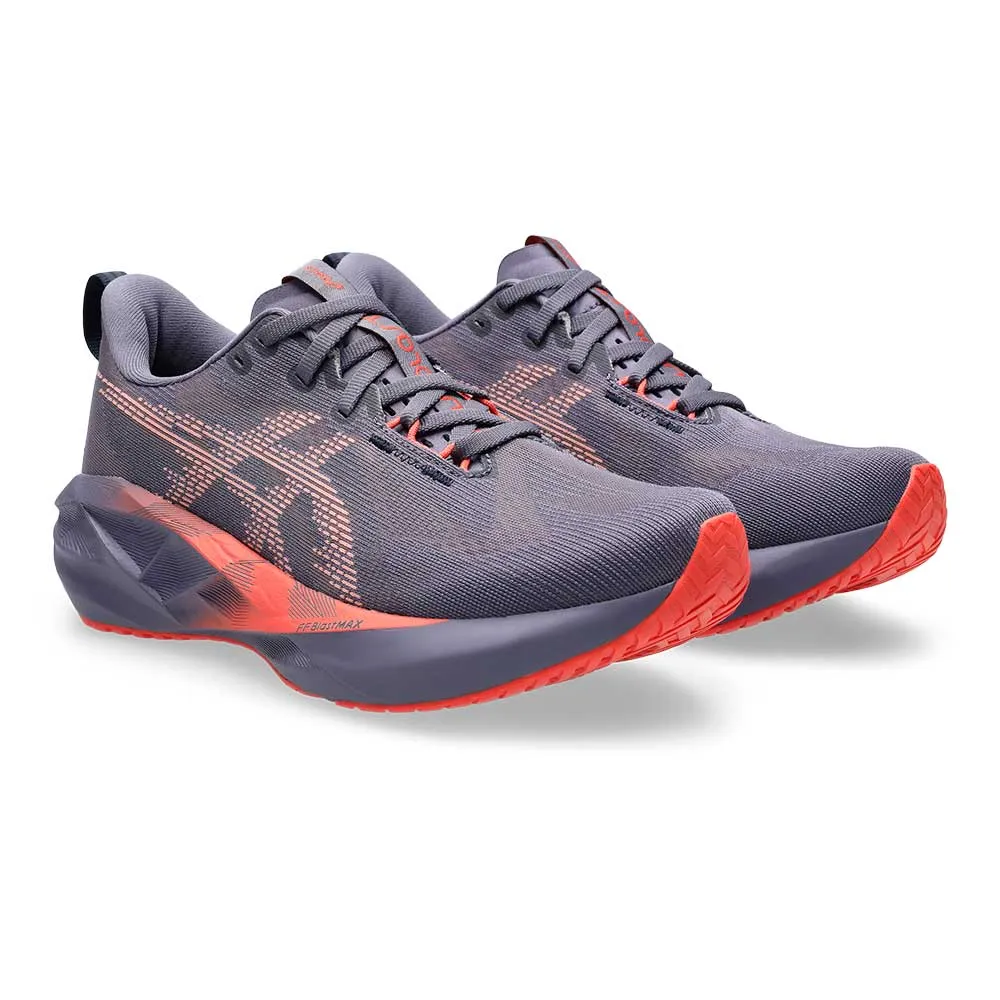 Women's Novablast 5 Running Shoe - Greyish Purple/Coral Reef - Regular (B) Supination control