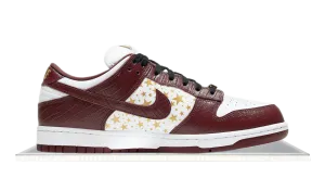 SB Dunk Low Supreme Stars Barkroot Brown Foot Control
