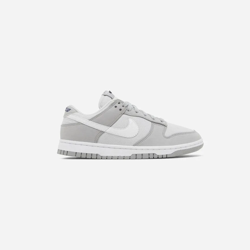 Simple Vibes Flex Technology NIKE DUNK LOW LX LIGHT SMOKE GREY (WOMEN'S)