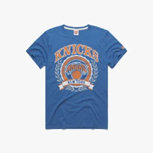 New York Knicks Crest sporty and comfortable
