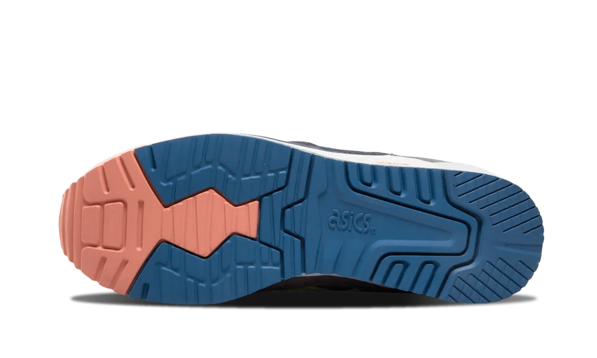 Light Hike RF HOMAGE "Ronnie Fieg Homage"