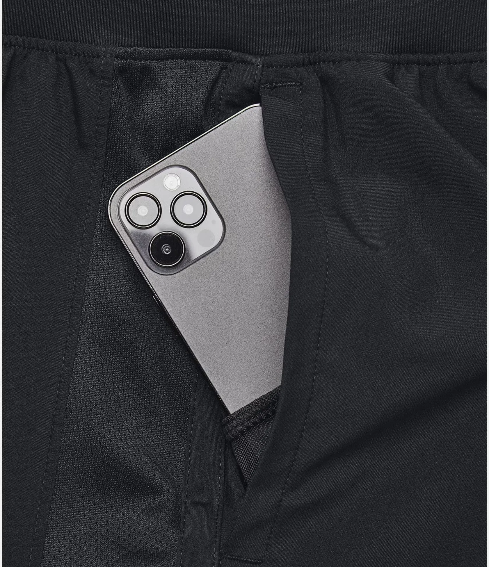 Camping Gear Adjustable Drawcord Under Armour Launch 2 In 1 Mens Running Shorts - Black