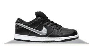 Walk Day SB Dunk Low Diamond Supply Black