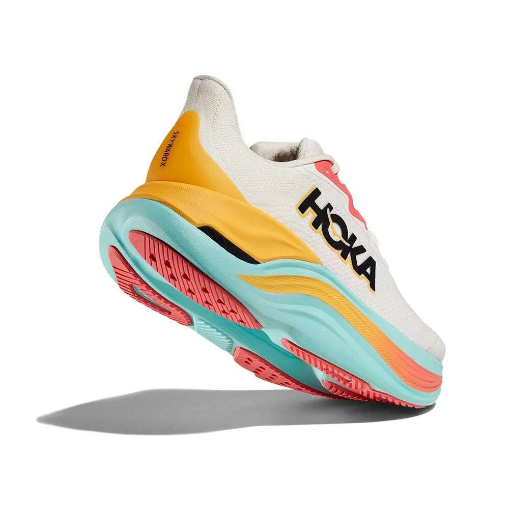 performance - optimized shoes Knit Cage Women's Skyward X Running Shoe - Blanc De Blanc/Swim Day - Regular (B)