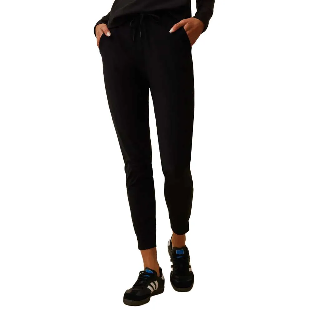 Endurance Fit Women's Phoenix Jogger - Shepherd