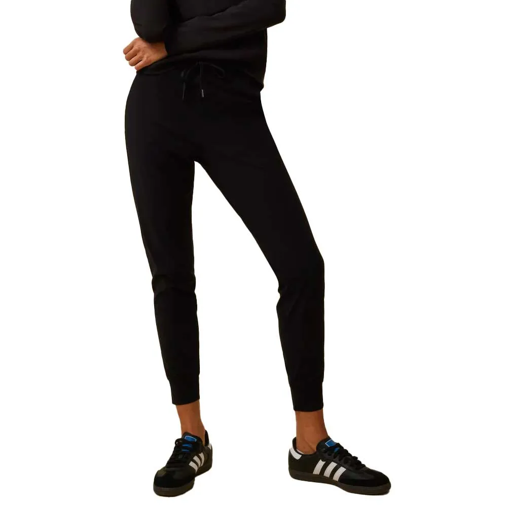 Women's Phoenix Jogger - Shepherd Mobility Shorts Capri Performance Comfort