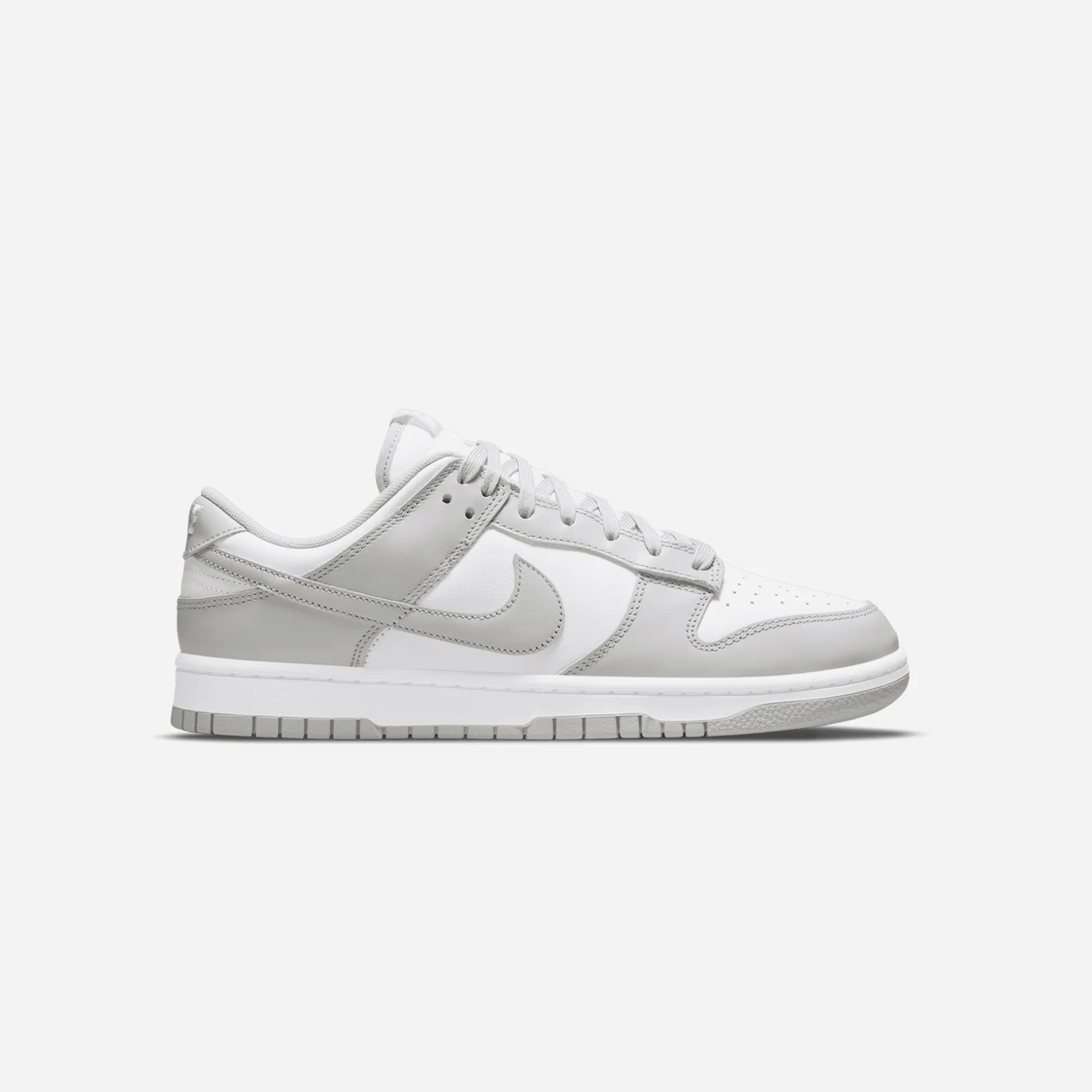 Nike Dunk Low Grey Fog Timeless Form Workwear Match