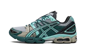 UB3-S Gel-Nimbus 9 "Kiko Kostadinov" Hand Stitched Details