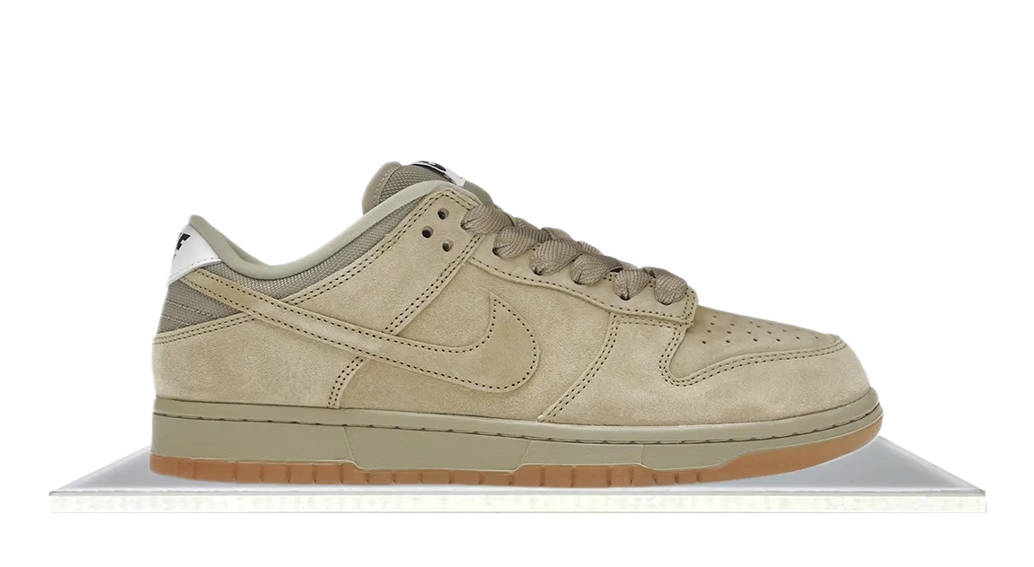 Move Free SB Dunk Low Pro B 'Parachute Beige'
