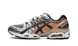 GEL-Nimbus 9 "Sheet Rock / Orange Lily" mesh ventilation