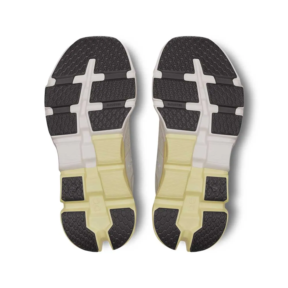 TPU shank Non Chafe Tongue Design Women's Cloudflyer 5 Running Shoe - Pearl/Hay - Regular (B)