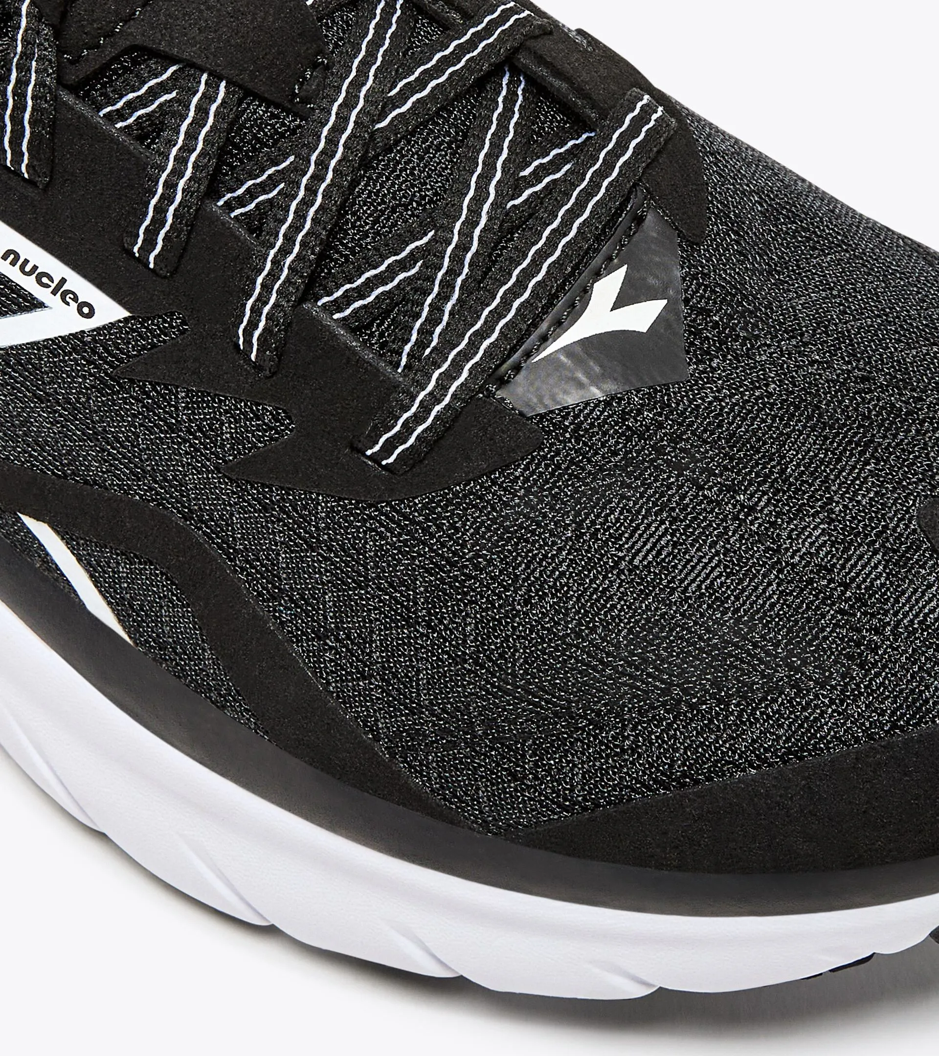 Women's Equipe Nucelo Running Shoe - Black/White - Regular (B) stability - focused running shoes Stabilizing Chassis