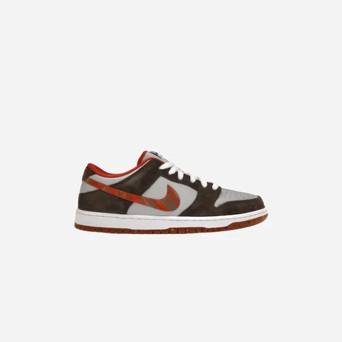 Comfortable Style NIKE SB DUNK LOW CRUSHED D.C.