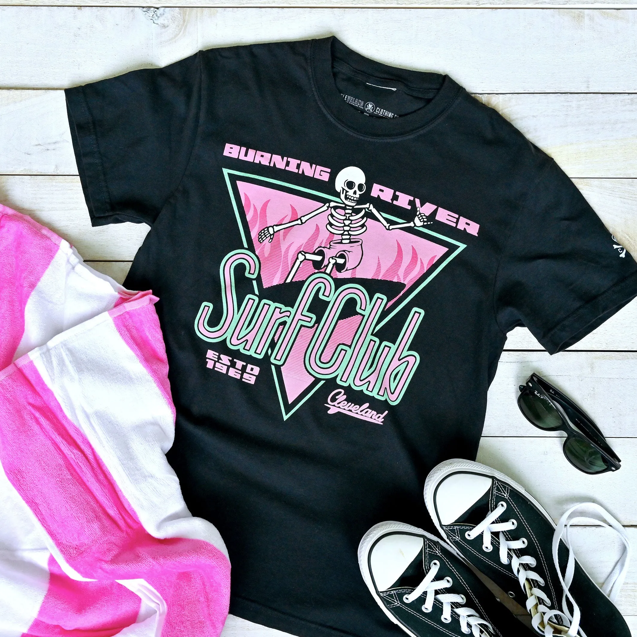 Cozy Layer Fit Chill Wear Burning River Surf Club - Vaporwave - Mens/Unisex Crew T-Shirt - Black