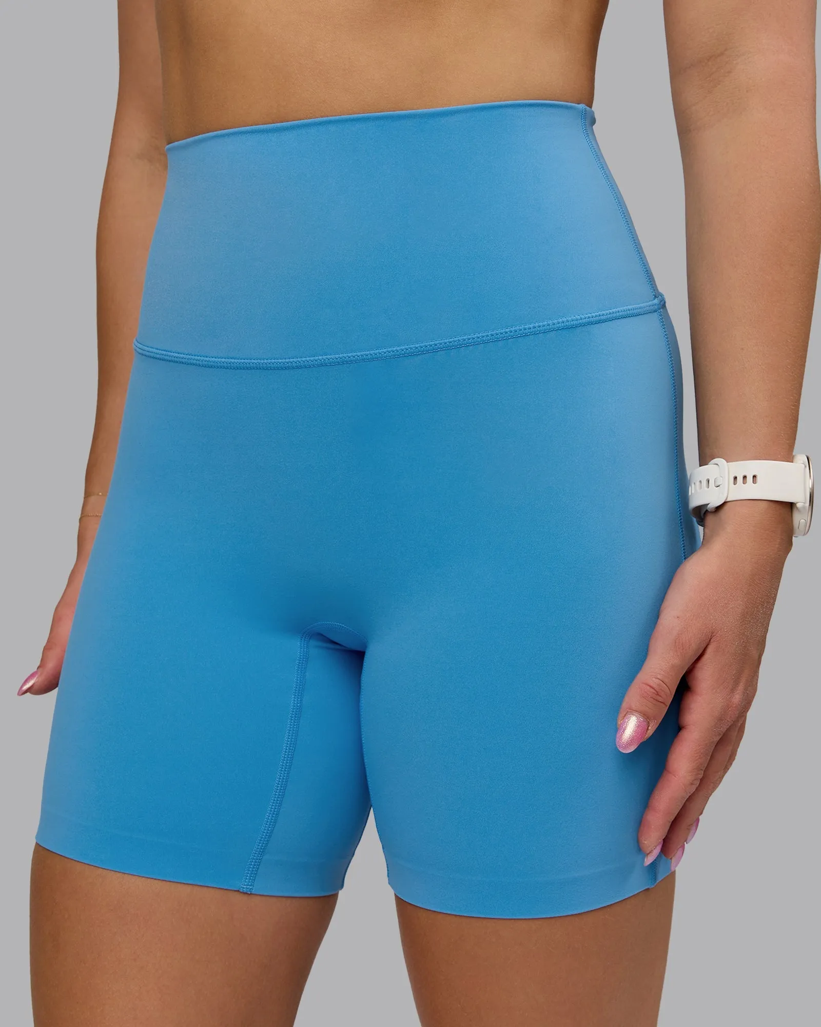 Pocket Design Elixir Ultra High-Rise 6" Short - Azure Blue