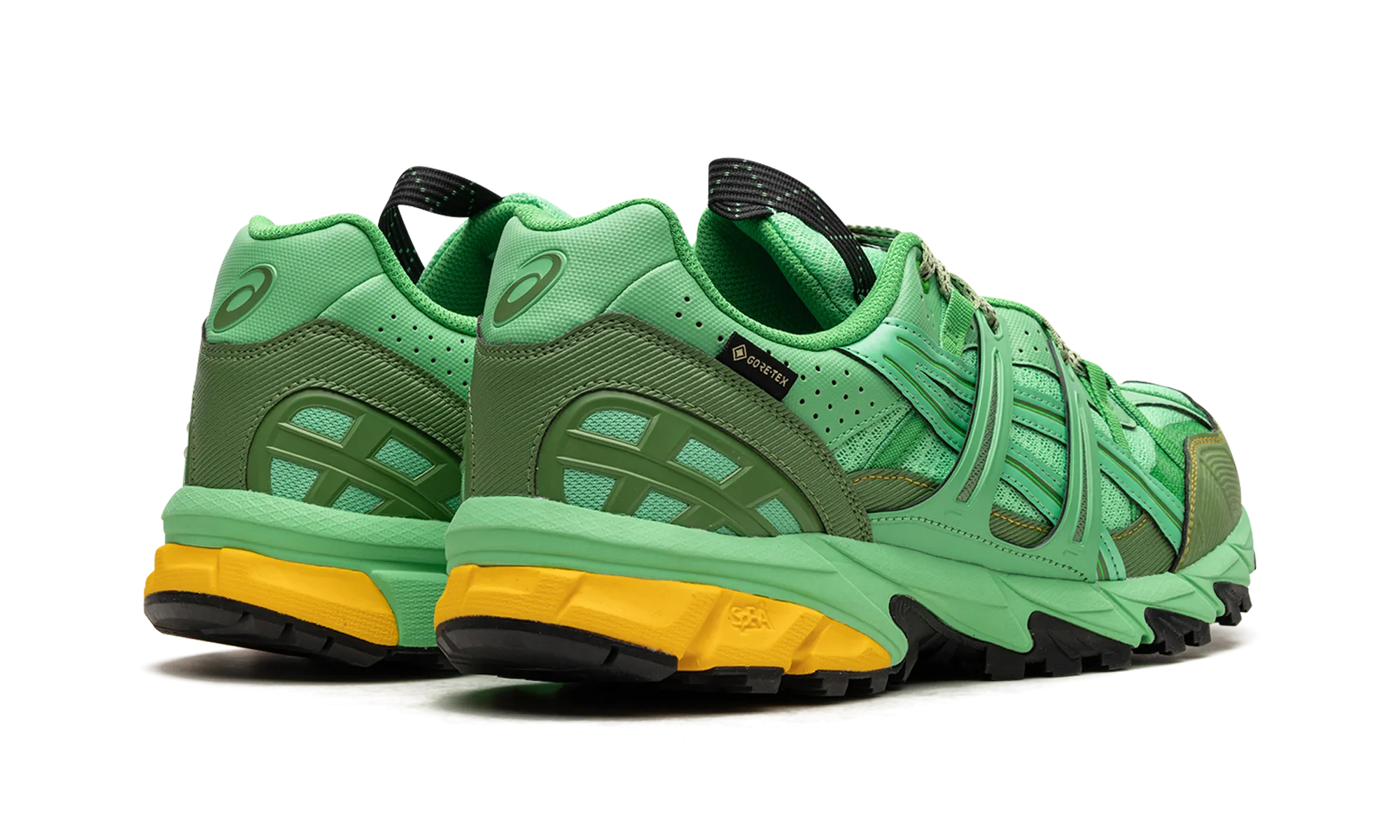 HS4-S Gel-Sonoma 15-50 Gore-TEX Street Movement Sleek Form