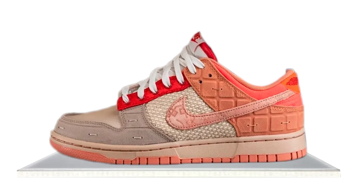 play time Sport Look Dunk Low What The CLOT