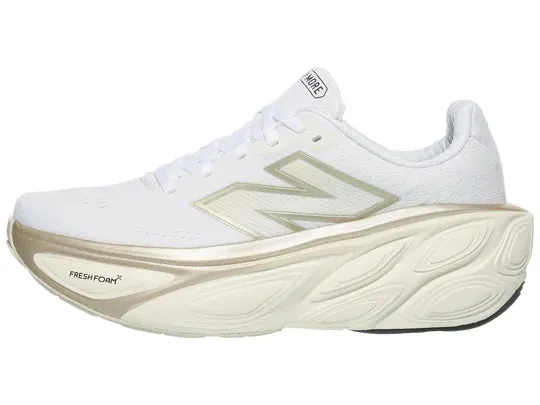 Training session New Balance | Fresh Foam X More v5 | Women's | White/Sea Salt/Light Gold Metallic