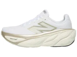Training session New Balance | Fresh Foam X More v5 | Women's | White/Sea Salt/Light Gold Metallic