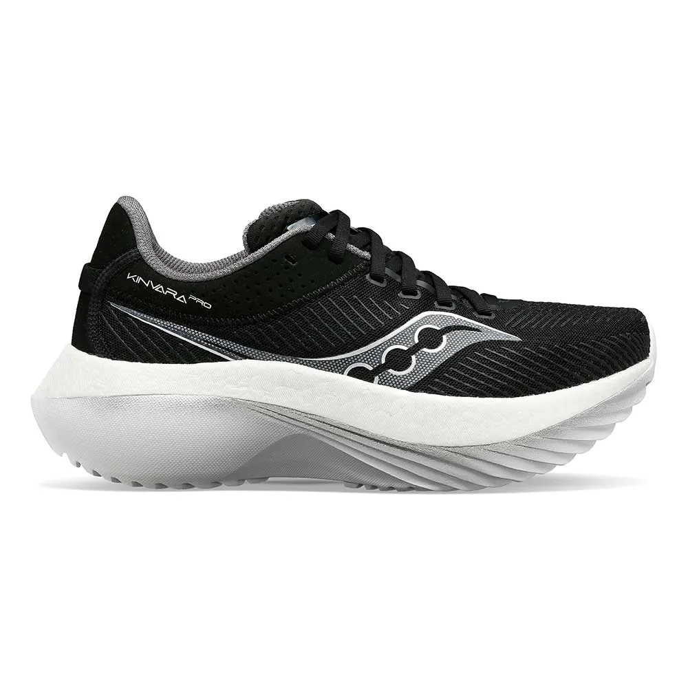 Blown Rubber Sole Women's Kinvara Pro Running Shoe - Black/White - Regular (B)