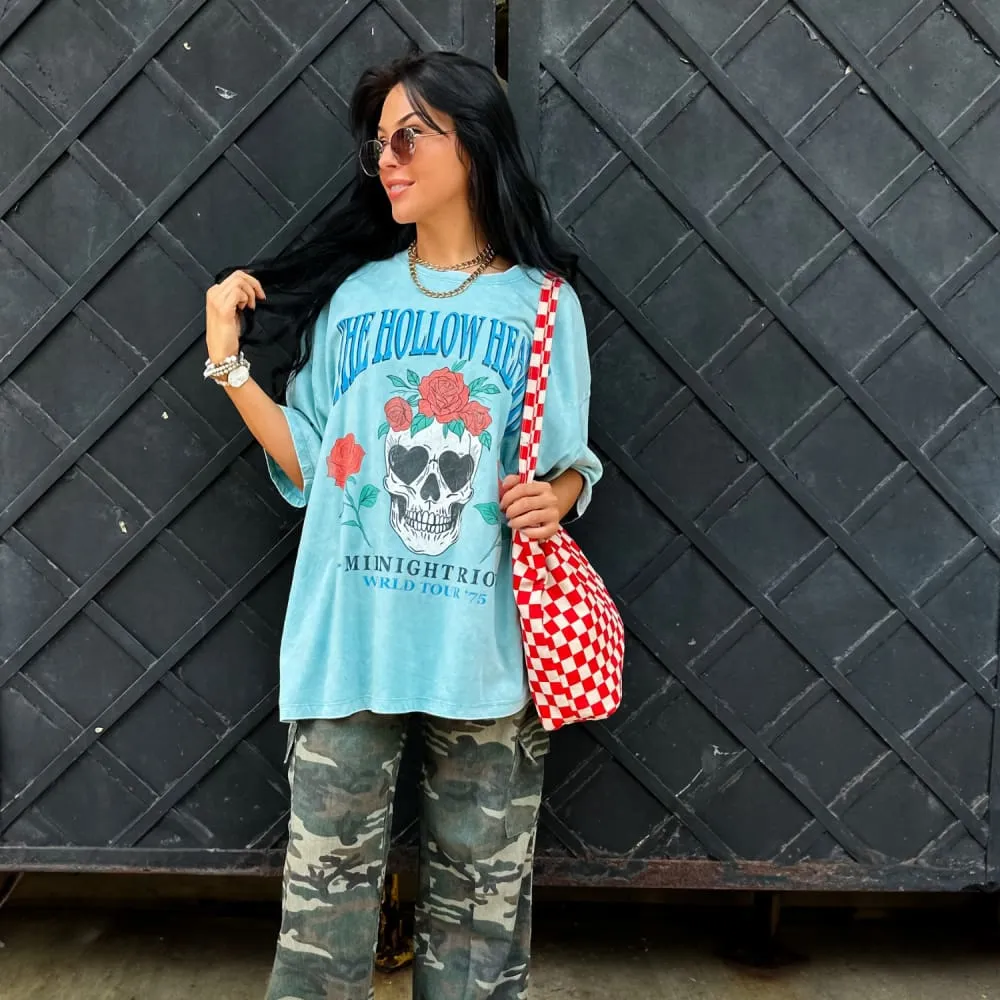 Hollow Hearts Oversized Tee Cozy Layer Fit