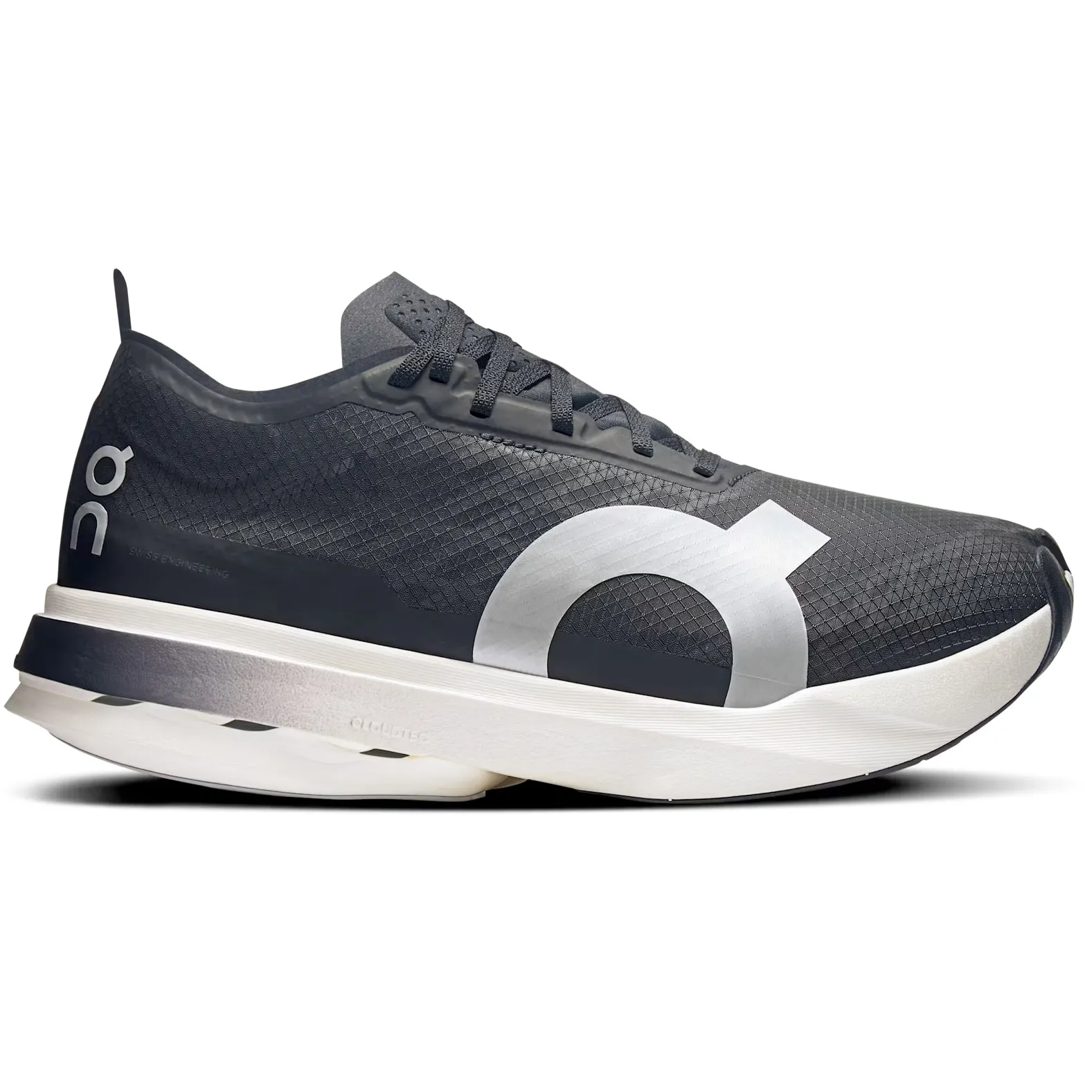 Women's Cloudboom Strike Black / White running for a cause synthetic - lining shoes