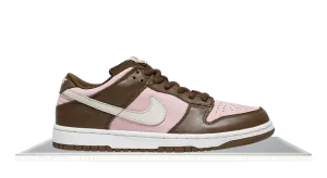 SB Dunk Low x Stussy 'Cherry' Desert Jog