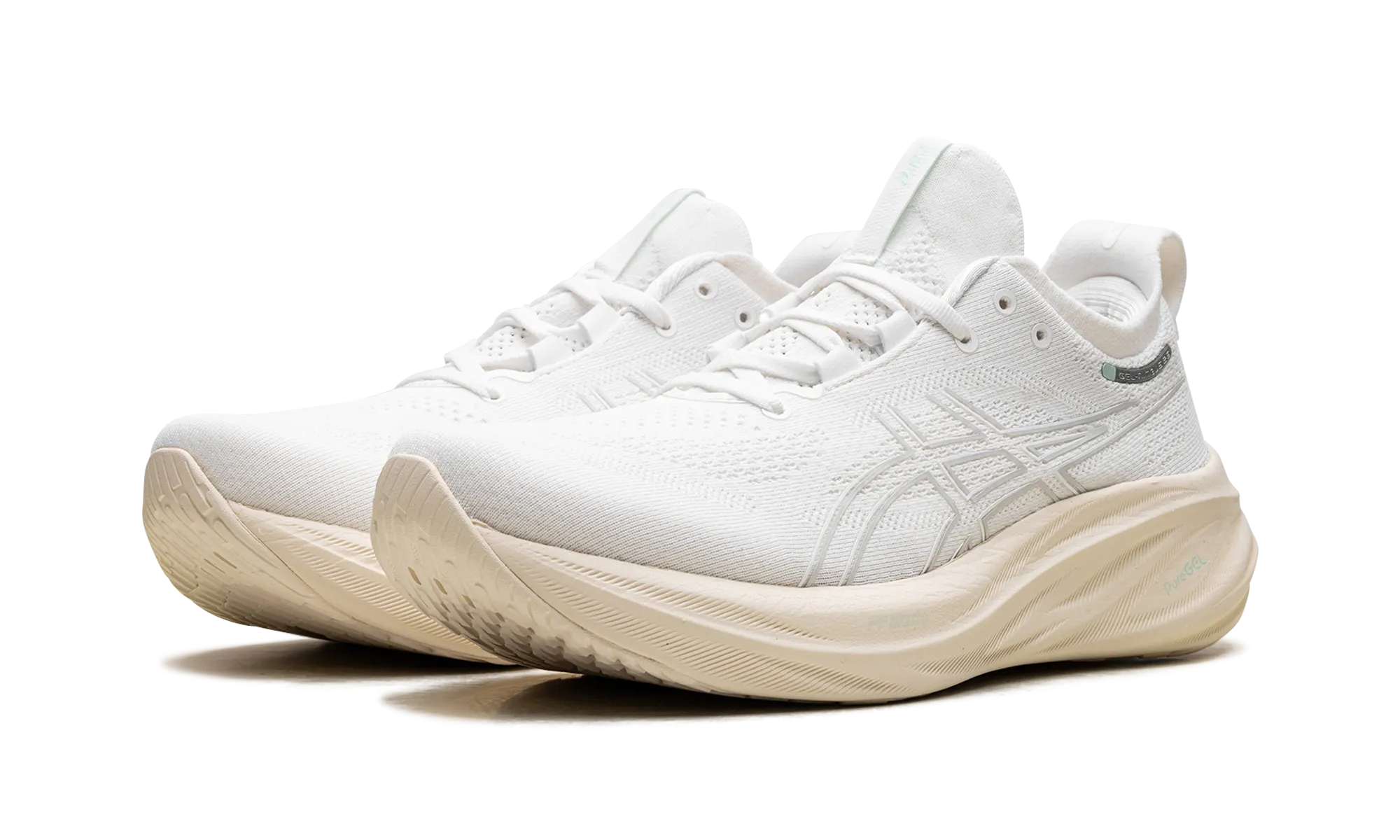 Gel Nimbus 26 "White / Off White" Step Lightly